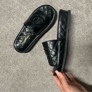 Double C sandals/slides